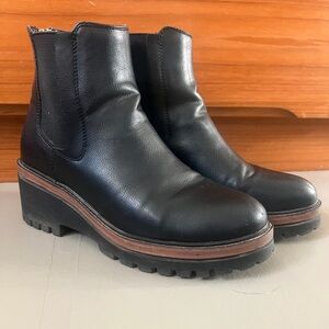 MIA Sefi Lug Sole Chelsea Boot